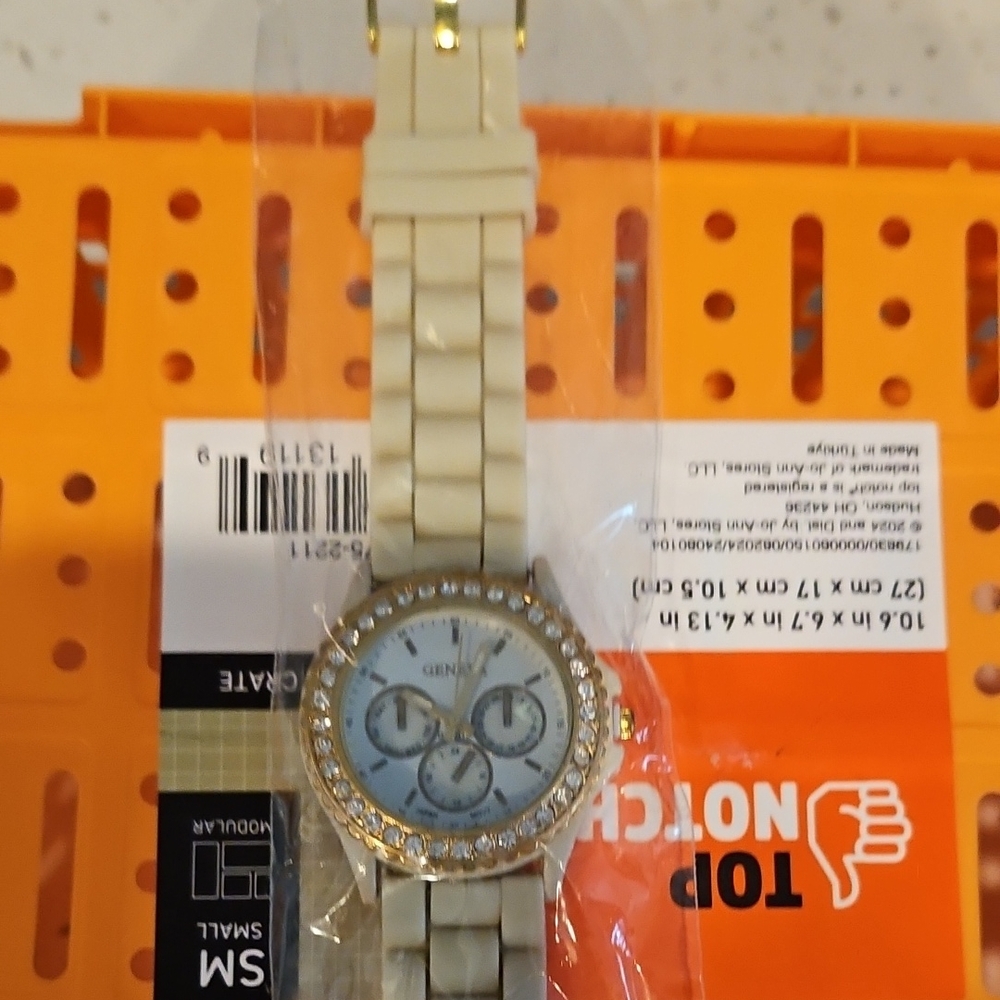 Geneva Cream and Gold Timepiece
